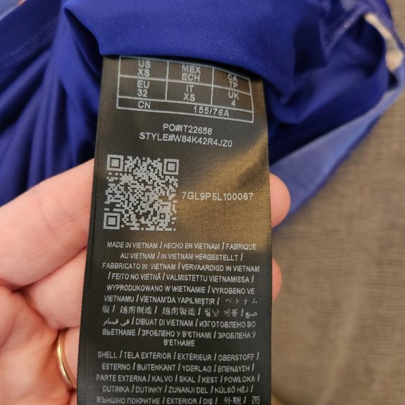 Guess Blue Floral Twisted Keyhole Bodycon Dress - Picture 5 of 6